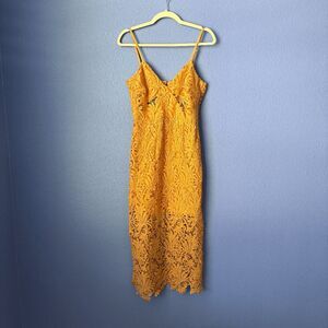Women's NSR Bodycon Dress Yellow Lace Cut-out Midi Peek-a-boo Medium V-Neck